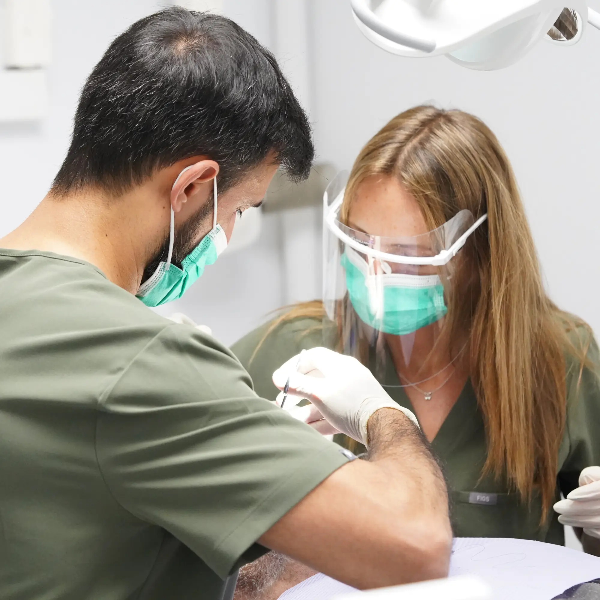 trabaja_con_nosotros_esdental